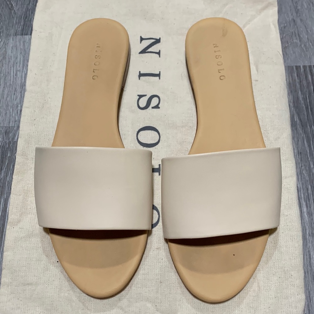 COPY - Nisolo Isla slide (Like New)